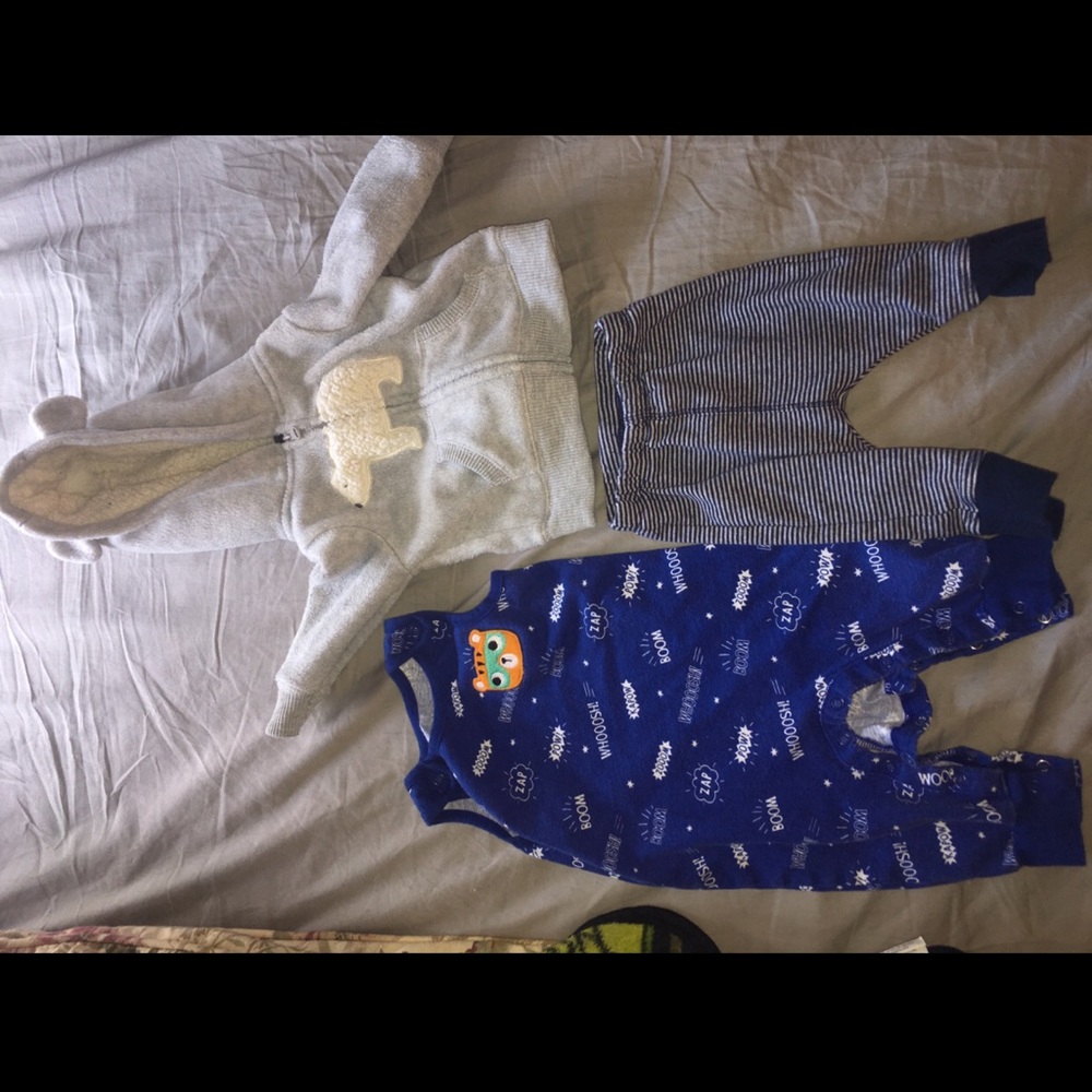 Baby boy bundle - Picture 2 of 2